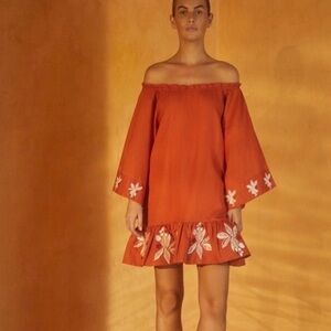 NWOT Sz S Juan de Dios On/Off-Shoulder Embroidered linen Dress